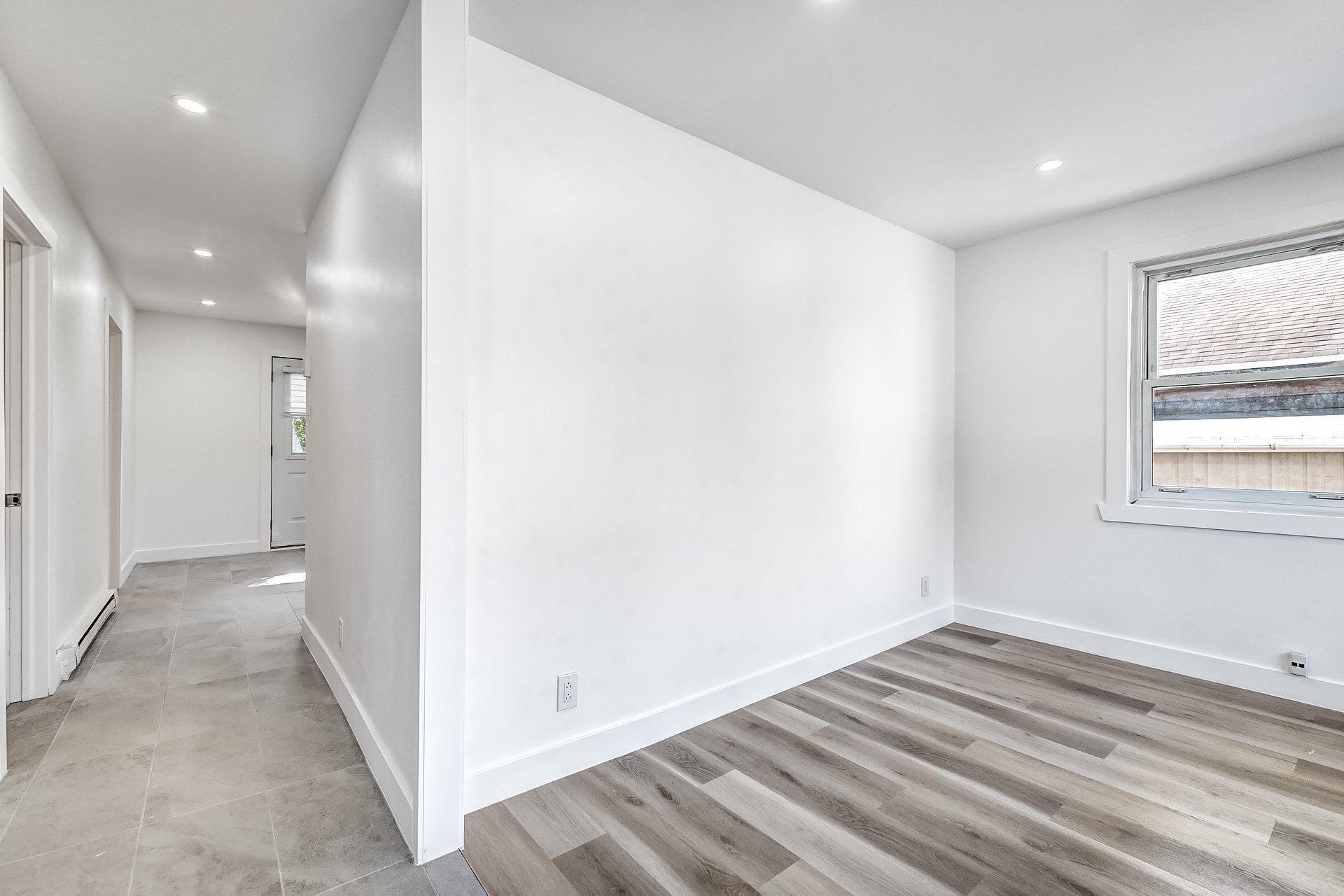 









44


Rue Brodeur

,
Longueuil (Le Vieux-Longueuil),




QC
J4J2S1

