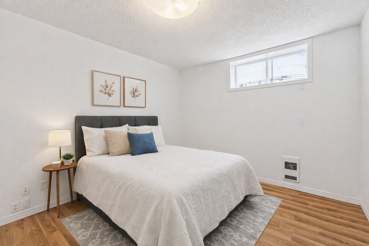 









21


Rue Valpin

,
Gatineau (Masson-Angers),




QC
J8M1G8

