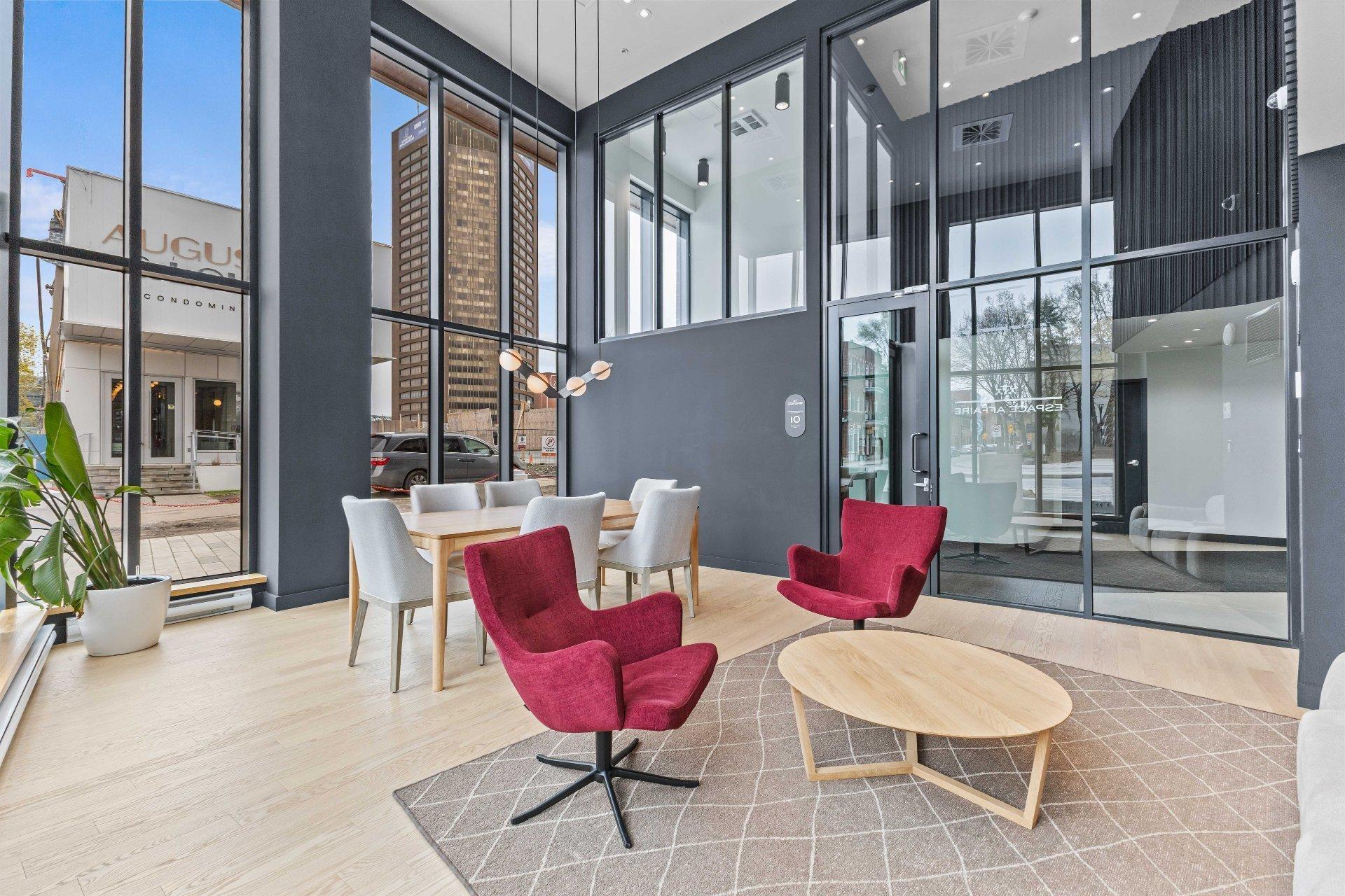 









1220


Boul. René-Lévesque E.

, 106,
Montréal (Ville-Marie),




QC
H2L0J7

