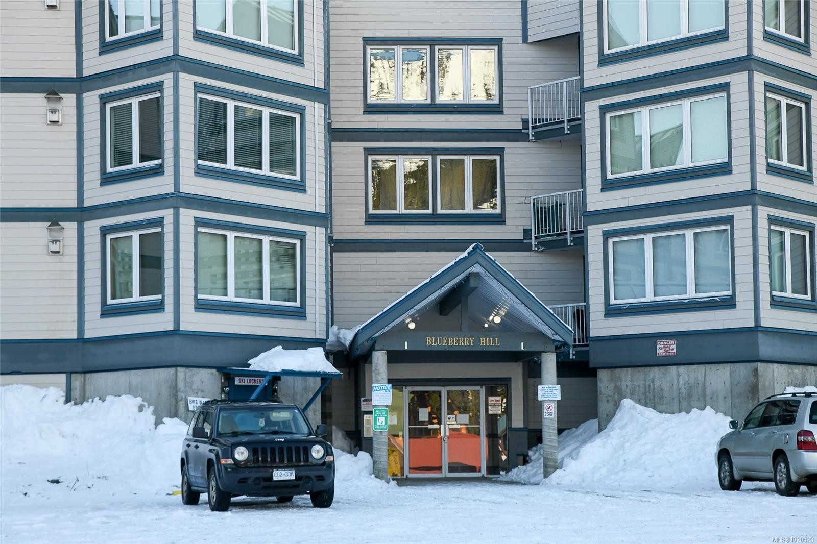 









1320


Henry

Rd, 217,
Courtenay,




BC
V9J 1L0

