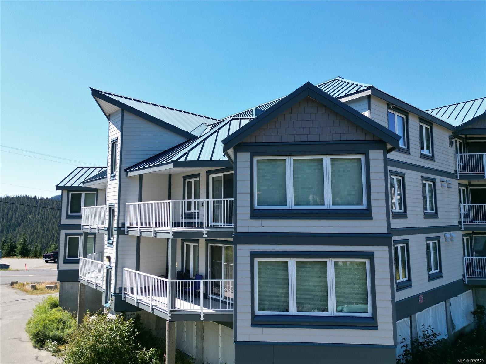 









1320


Henry

Rd, 217,
Courtenay,




BC
V9J 1L0

