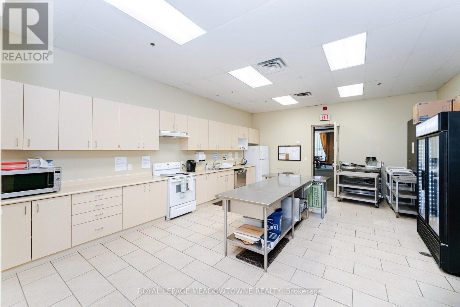 












68 AMARILLO ROAD

,
Brampton,




Ontario
L6R4A5

