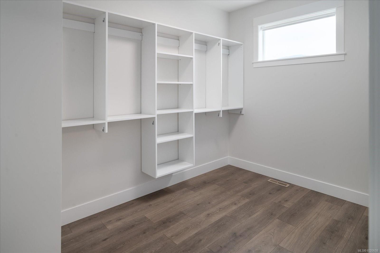 









4544


Suncrest

Rd,
Nanaimo,




BC
V9T 0M6

