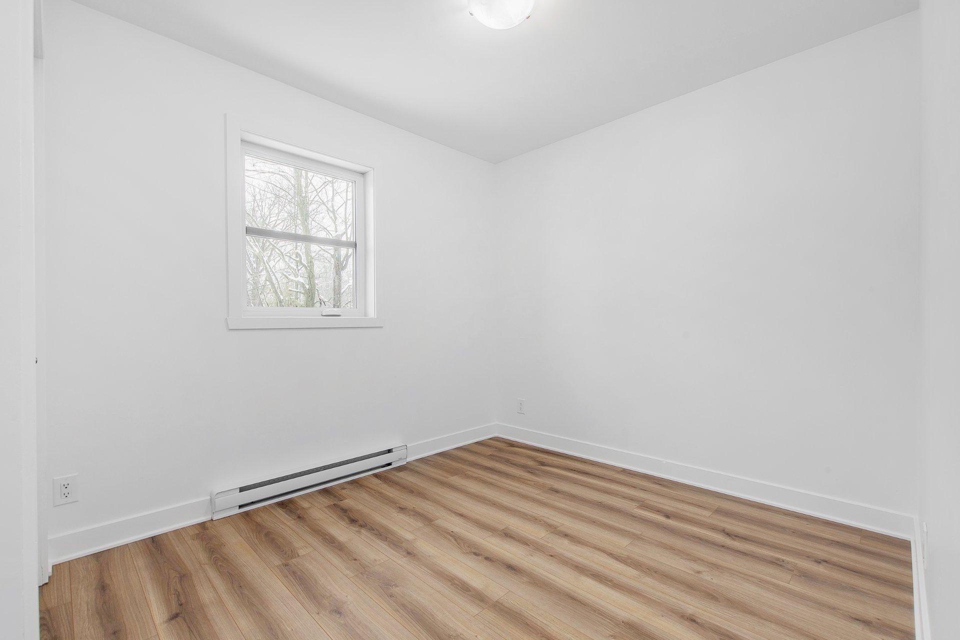 









1493

 - 1595


Av. Rawlinson

,
Mascouche,




QC
J7K1X5

