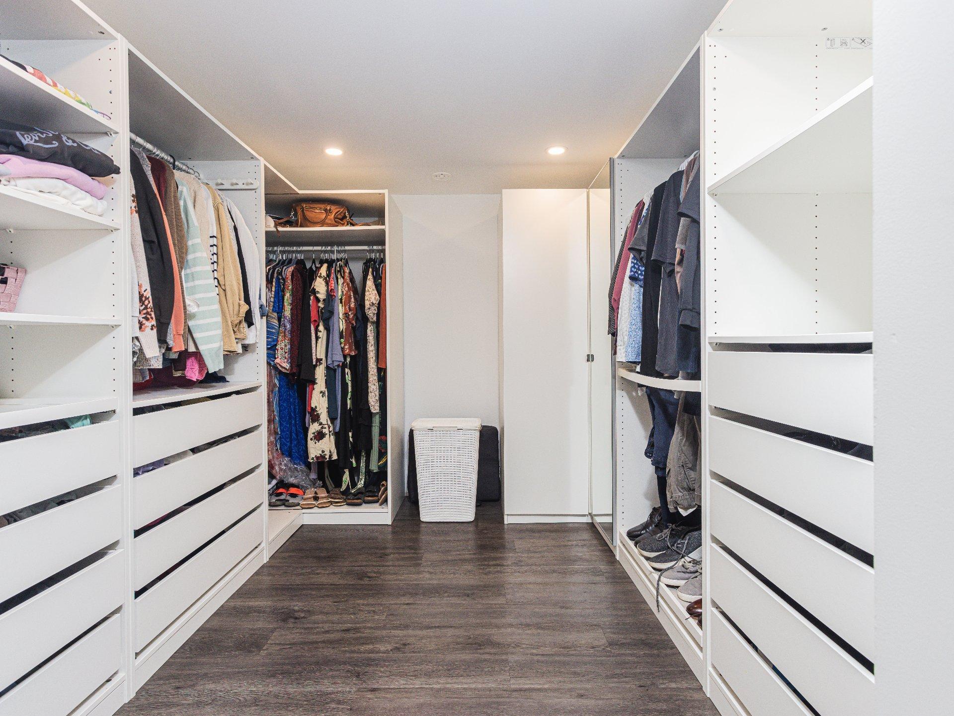 









1733Z


Mtée Harwood

,
Saint-Lazare,




QC
J7T2N3

