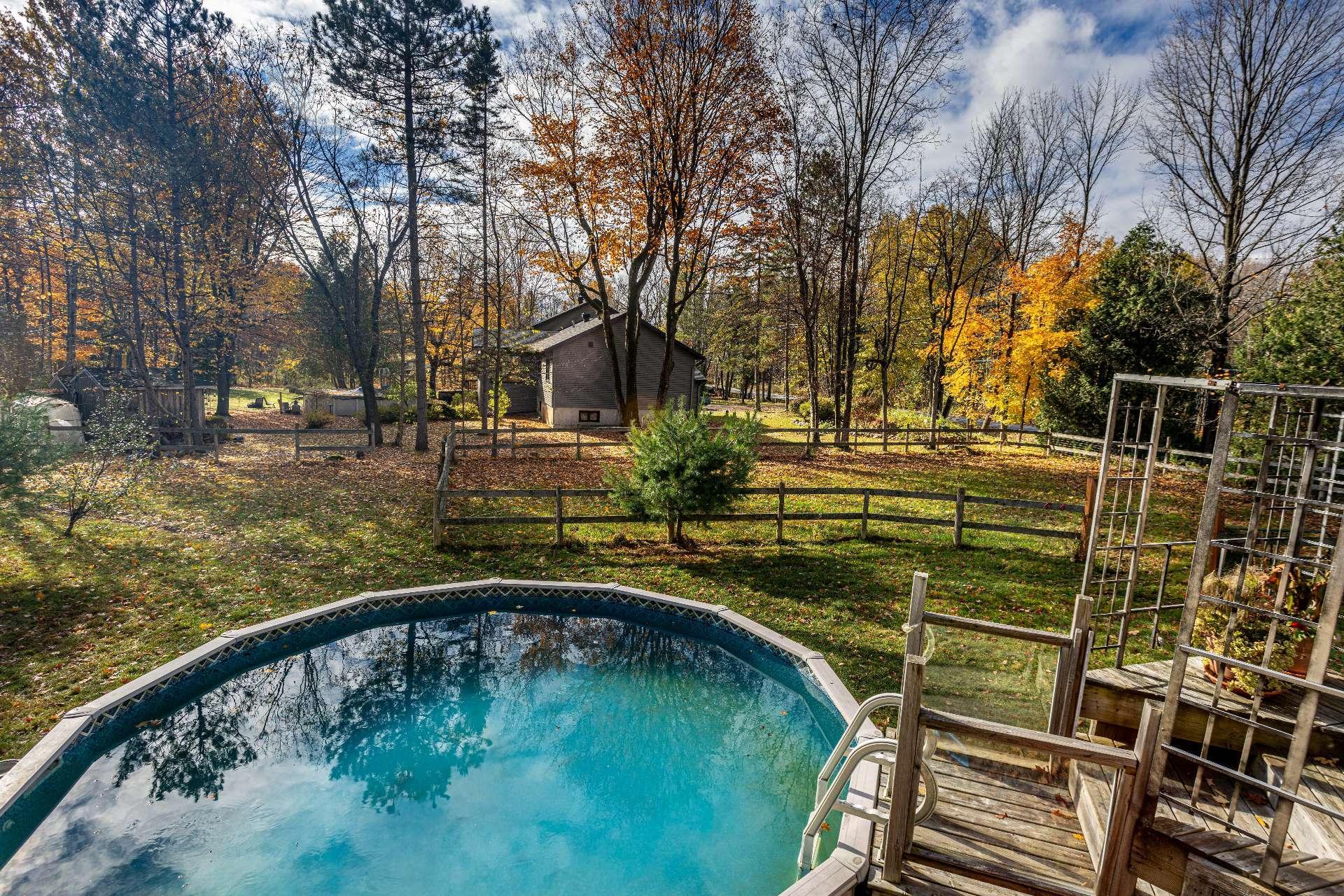 









1733Z


Mtée Harwood

,
Saint-Lazare,




QC
J7T2N3

