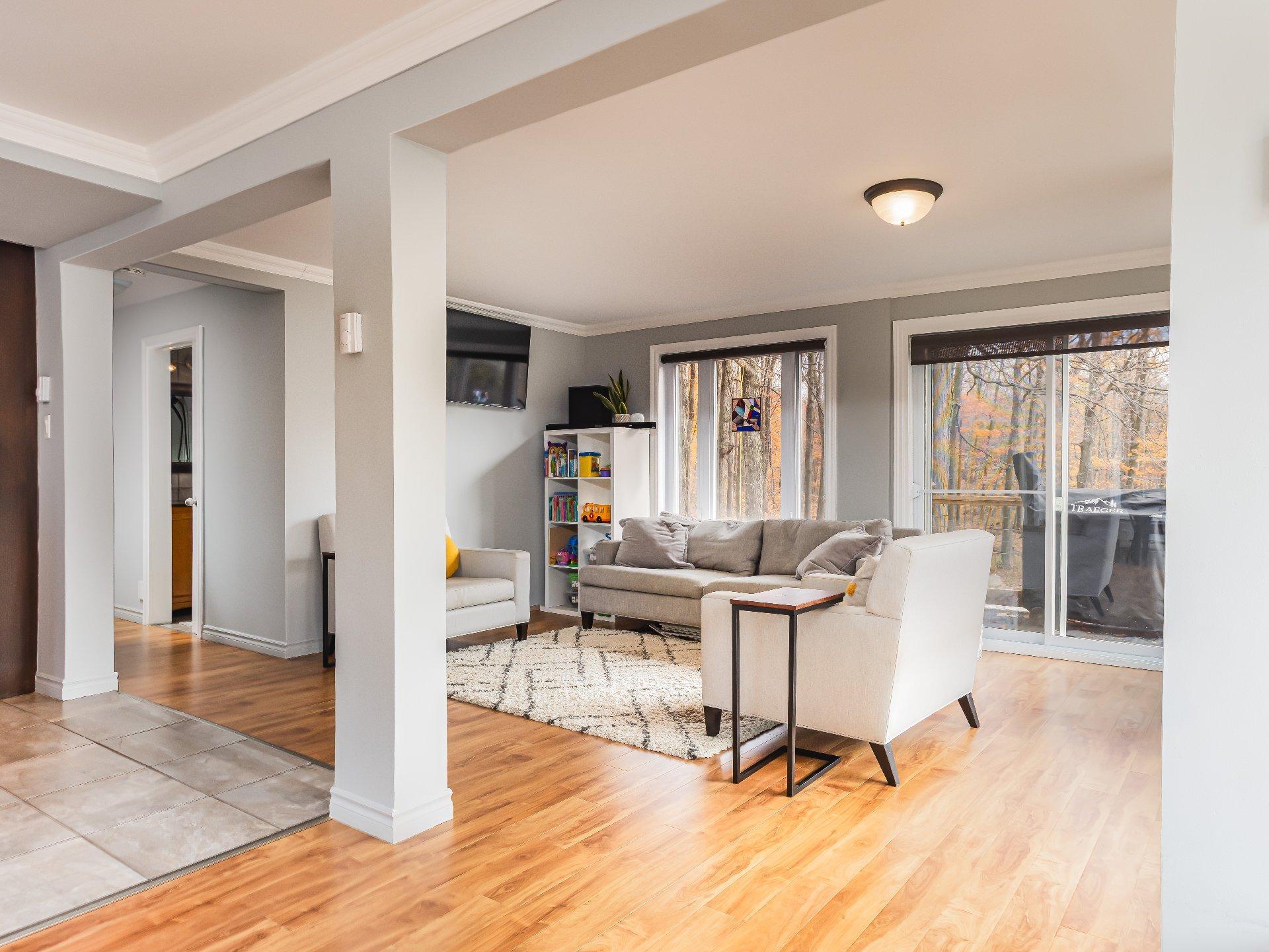 









1733Z


Mtée Harwood

,
Saint-Lazare,




QC
J7T2N3

