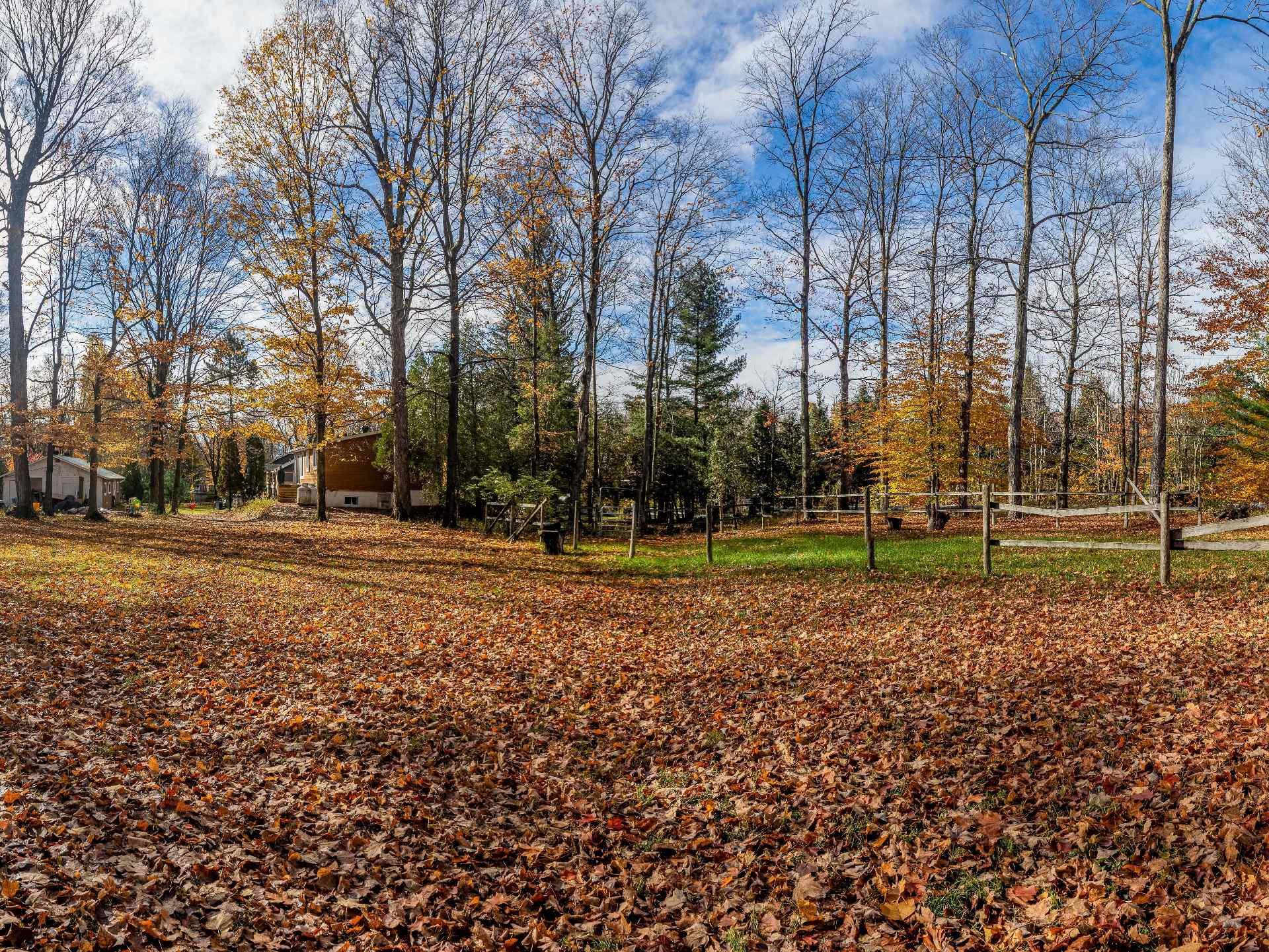 









1733Z


Mtée Harwood

,
Saint-Lazare,




QC
J7T2N3

