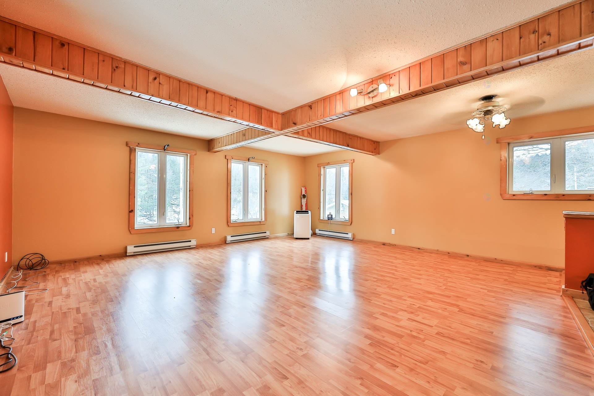 









405


Ch. de la Rivière-Blanche

,
Mayo,




QC
J8L4K5

