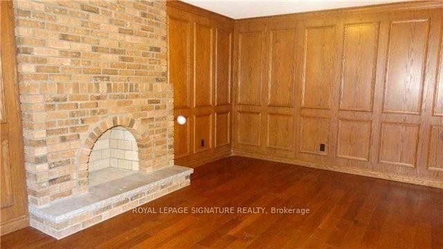 









10


Teagarden

Court,
Toronto,




ON
M2N 5Z9

