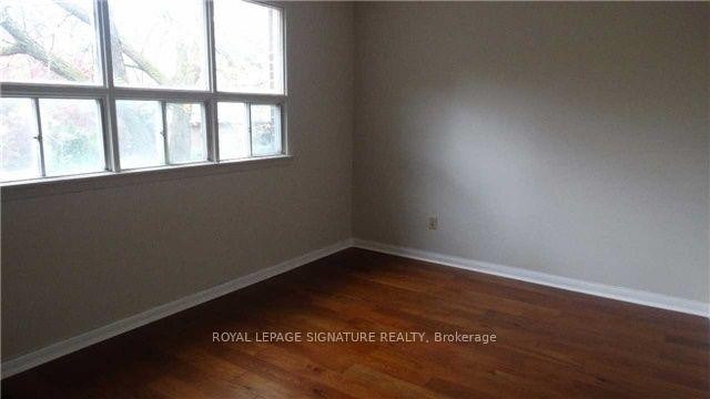 









10


Teagarden

Court,
Toronto,




ON
M2N 5Z9

