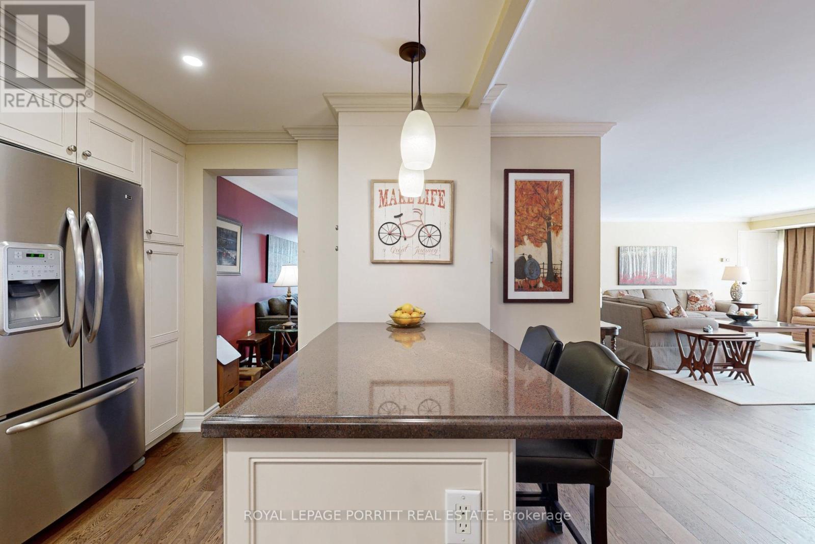 












#2005 - 1400 DIXIE ROAD

,
Mississauga,




Ontario
L5E3E1

