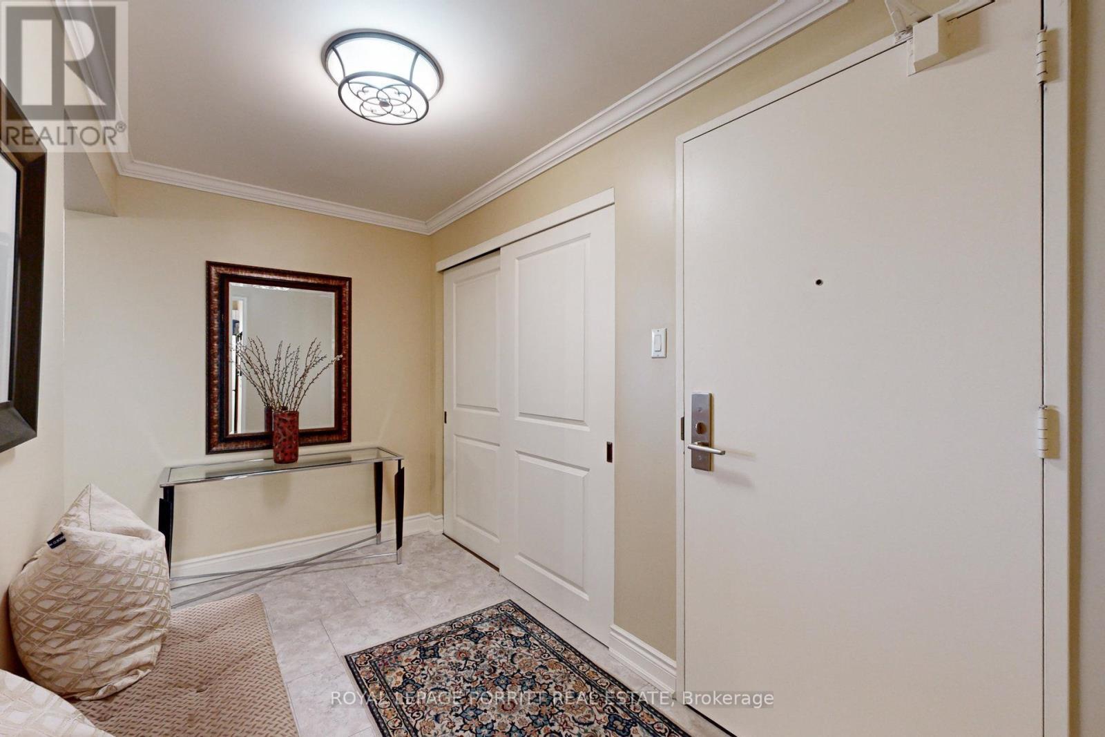 












#2005 - 1400 DIXIE ROAD

,
Mississauga,




Ontario
L5E3E1

