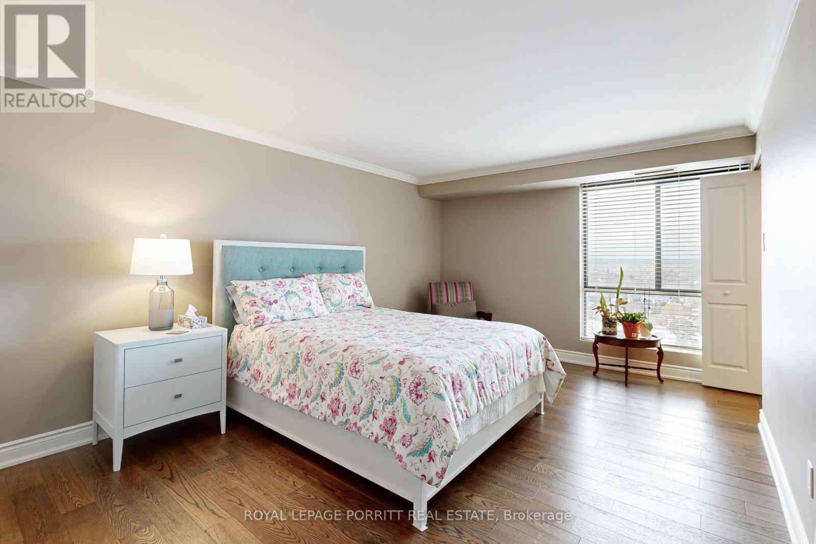 












#2005 - 1400 DIXIE ROAD

,
Mississauga,




Ontario
L5E3E1

