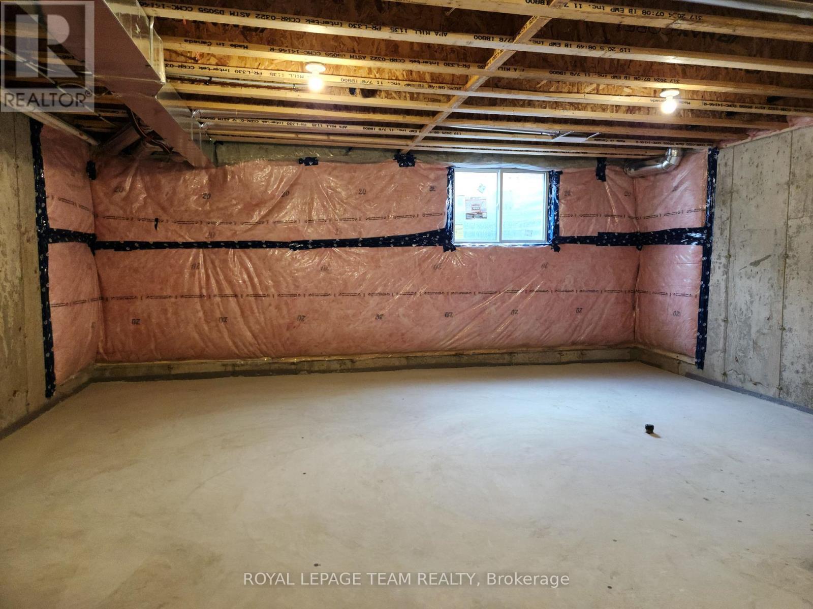 












723 FAIRLINE ROW

,
Ottawa,




Ontario
K2V0M4

