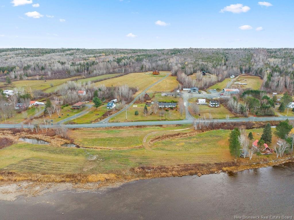 









5


Shadow Lane

,
Sillikers,




NB
E9E 2R5

