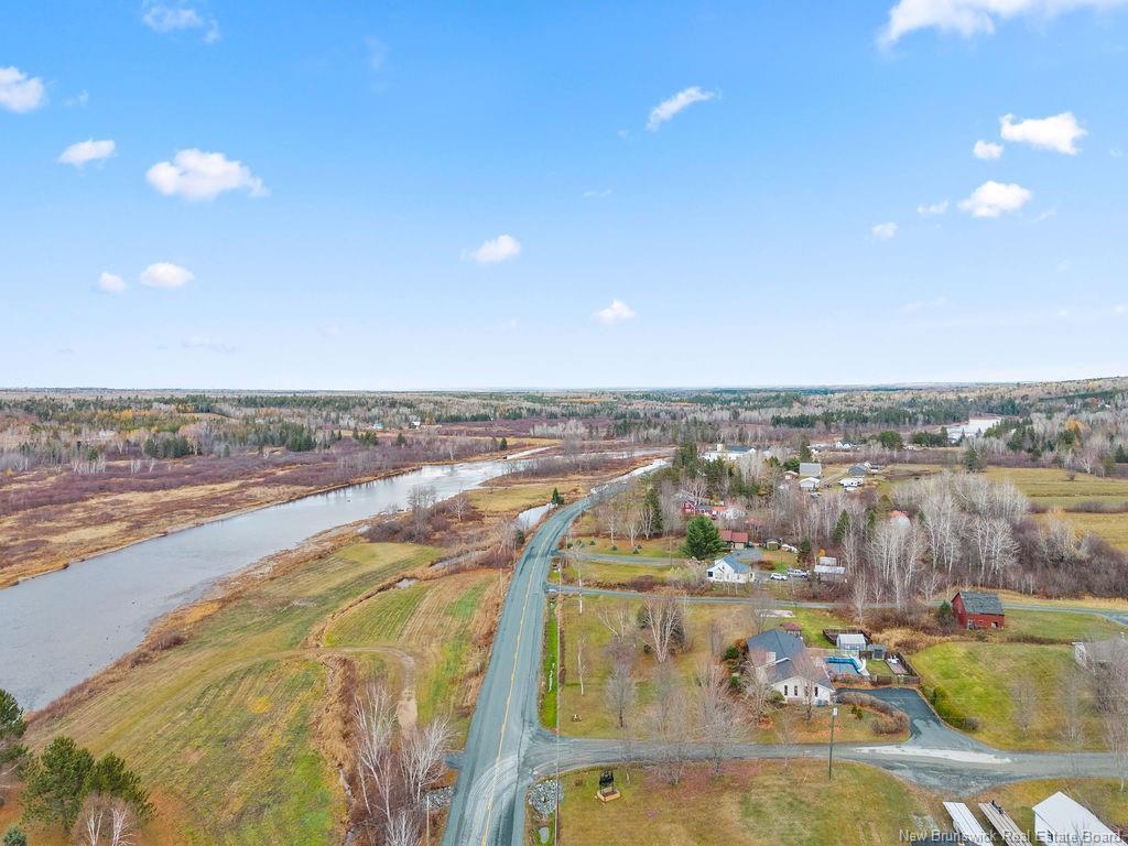 









5


Shadow Lane

,
Sillikers,




NB
E9E 2R5

