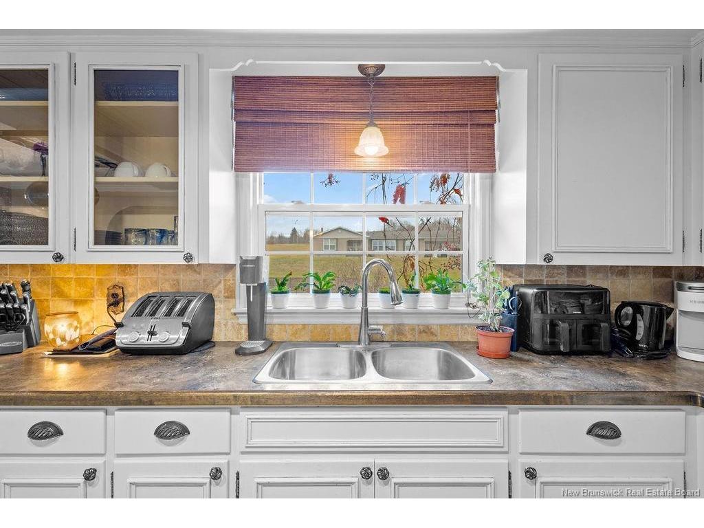 









5


Shadow Lane

,
Sillikers,




NB
E9E 2R5

