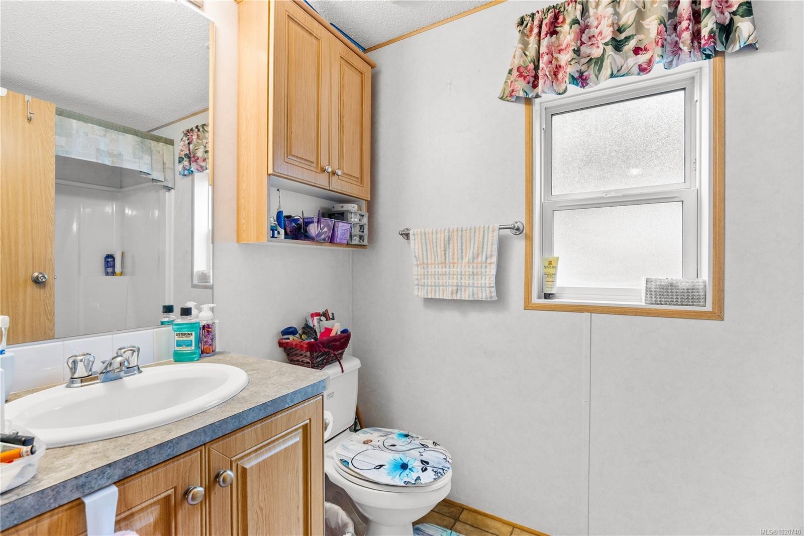 









3560


Hallberg

Rd, 54,
Cassidy,




BC
V9G 1K1

