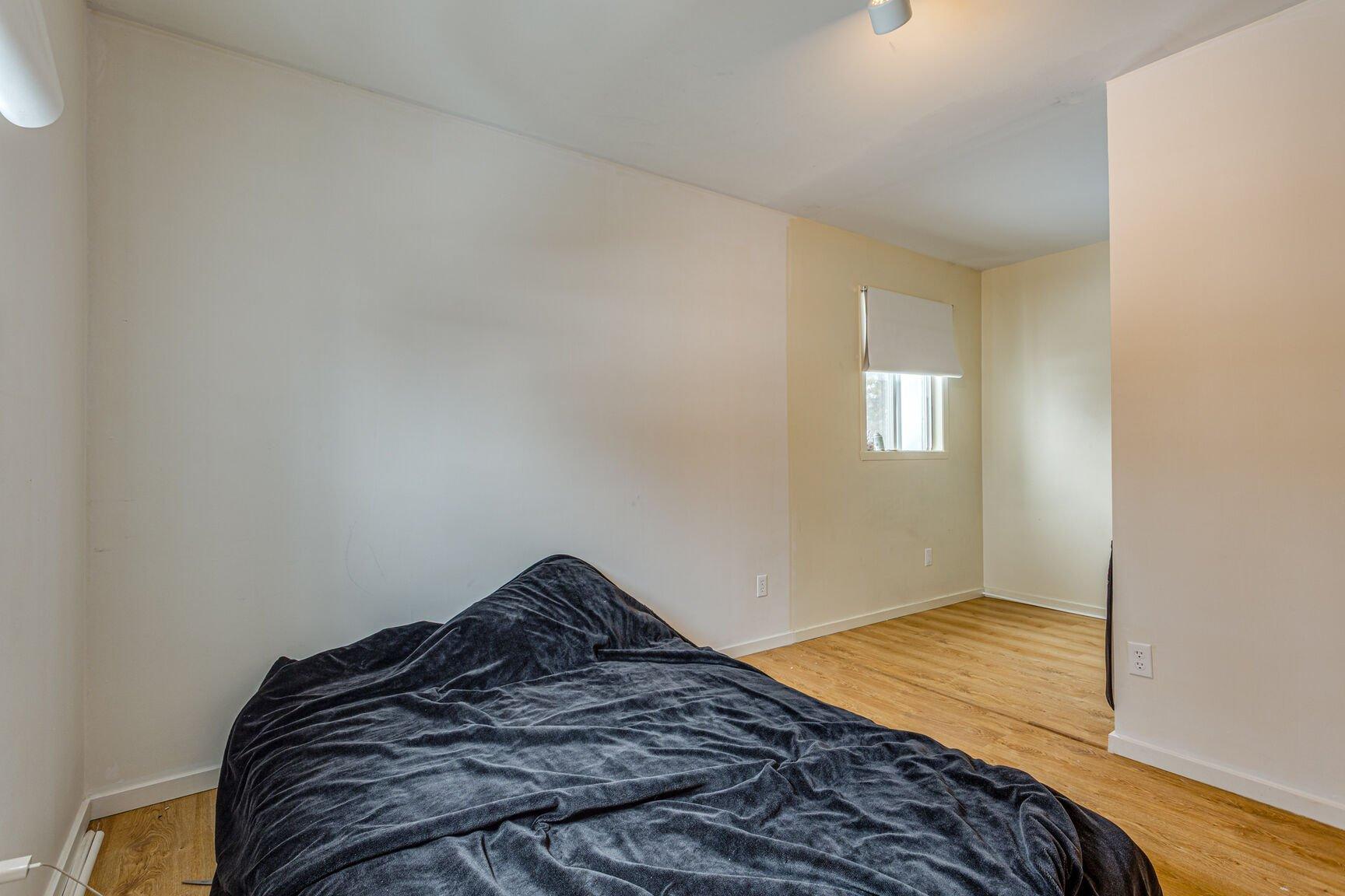 









53


61e Avenue

,
Saint-Eustache,




QC
J7P3M9

