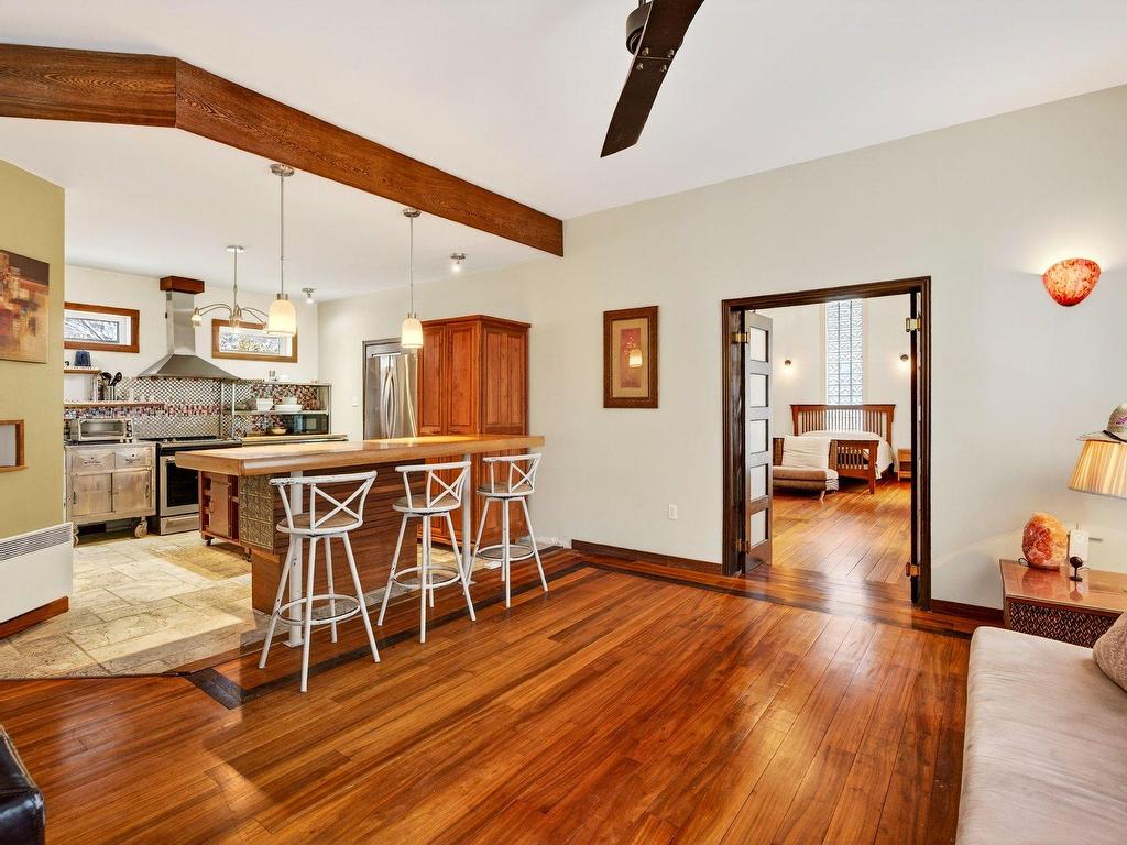 









48


Ch. du Lac-Supérieur

,
Saint-Faustin/Lac-Carré,




QC
J0T2G0

