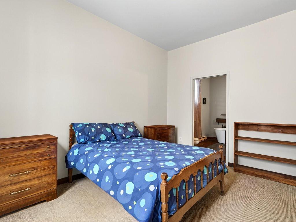 









48


Ch. du Lac-Supérieur

,
Saint-Faustin/Lac-Carré,




QC
J0T2G0

