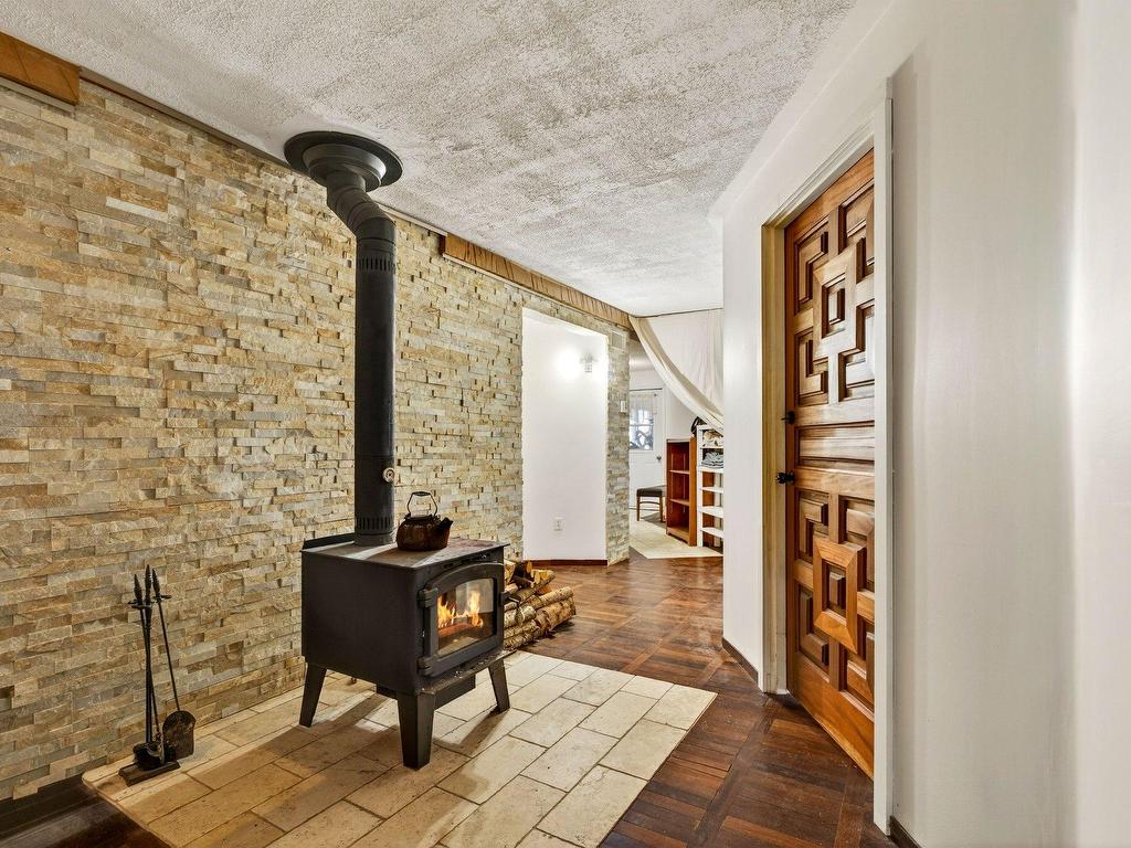 









48


Ch. du Lac-Supérieur

,
Saint-Faustin/Lac-Carré,




QC
J0T2G0

