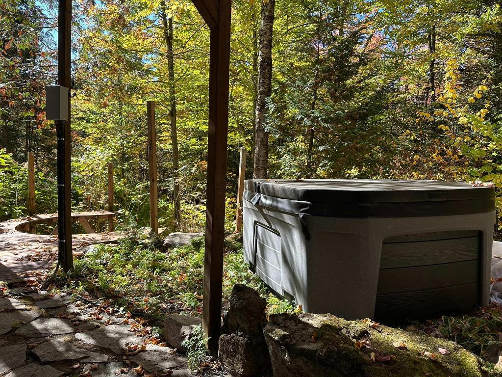 









48


Ch. du Lac-Supérieur

,
Saint-Faustin/Lac-Carré,




QC
J0T2G0

