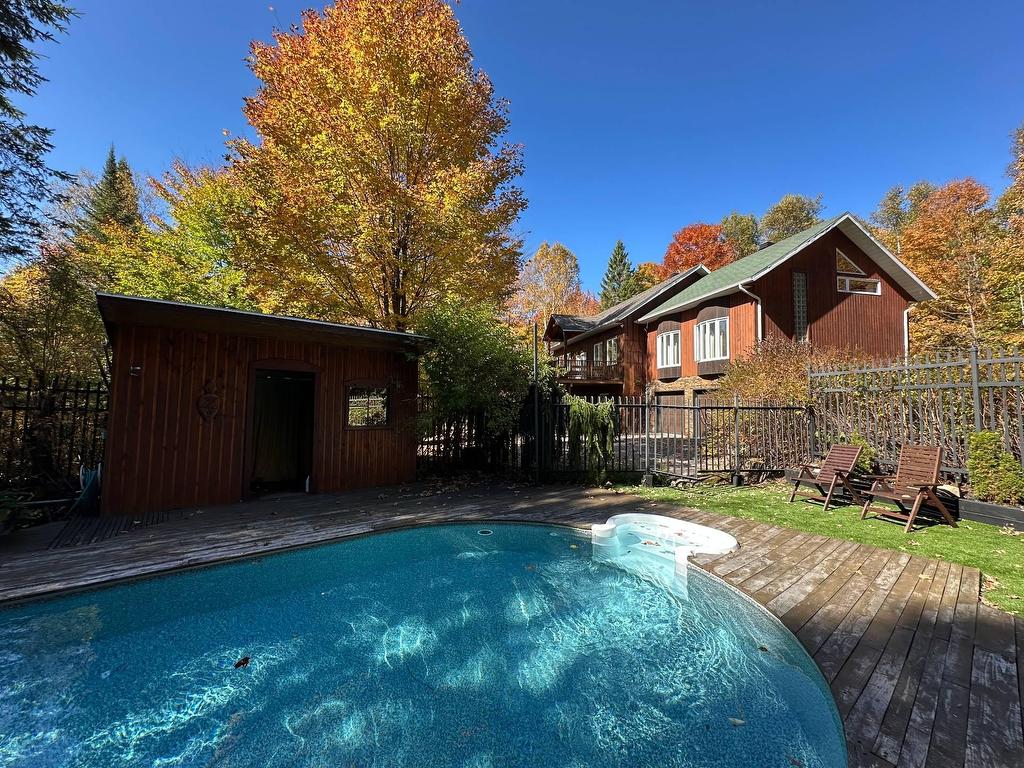 









48


Ch. du Lac-Supérieur

,
Saint-Faustin/Lac-Carré,




QC
J0T2G0

