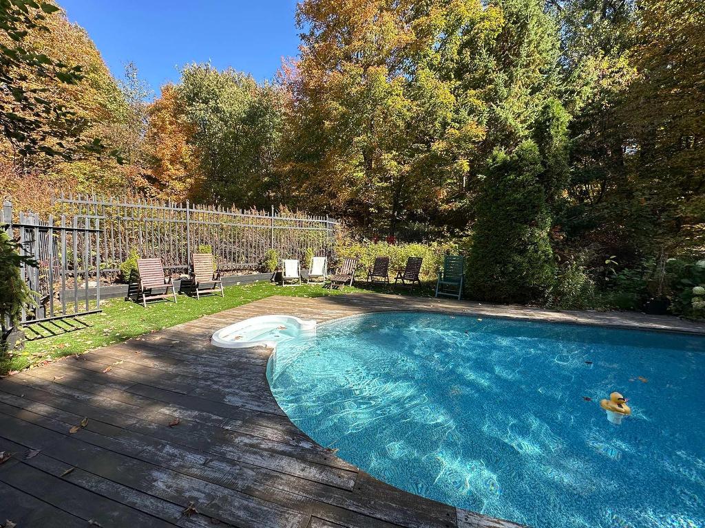 









48


Ch. du Lac-Supérieur

,
Saint-Faustin/Lac-Carré,




QC
J0T2G0

