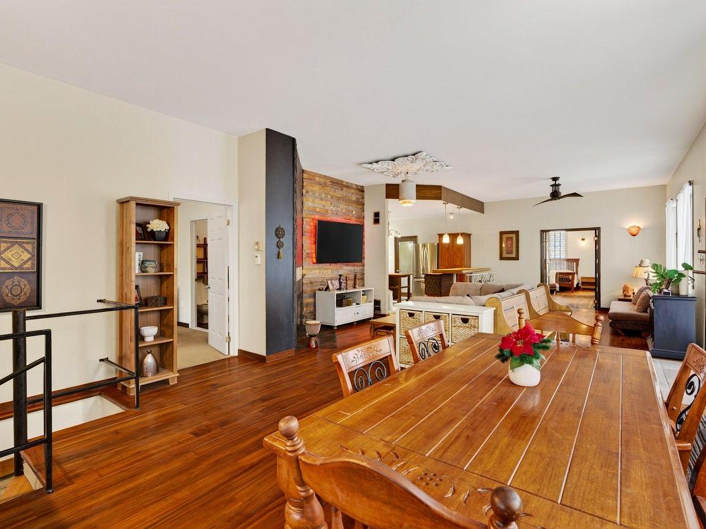 









48


Ch. du Lac-Supérieur

,
Saint-Faustin/Lac-Carré,




QC
J0T2G0

