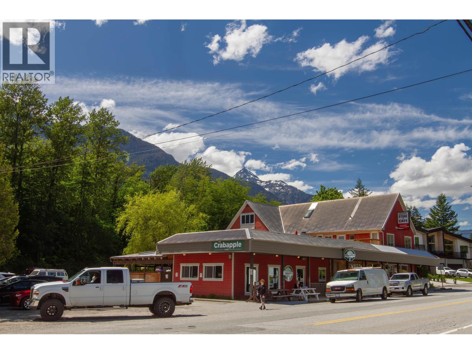 












41655 GOVERNMENT ROAD

,
Squamish,







British Columbia
V0N1H0

