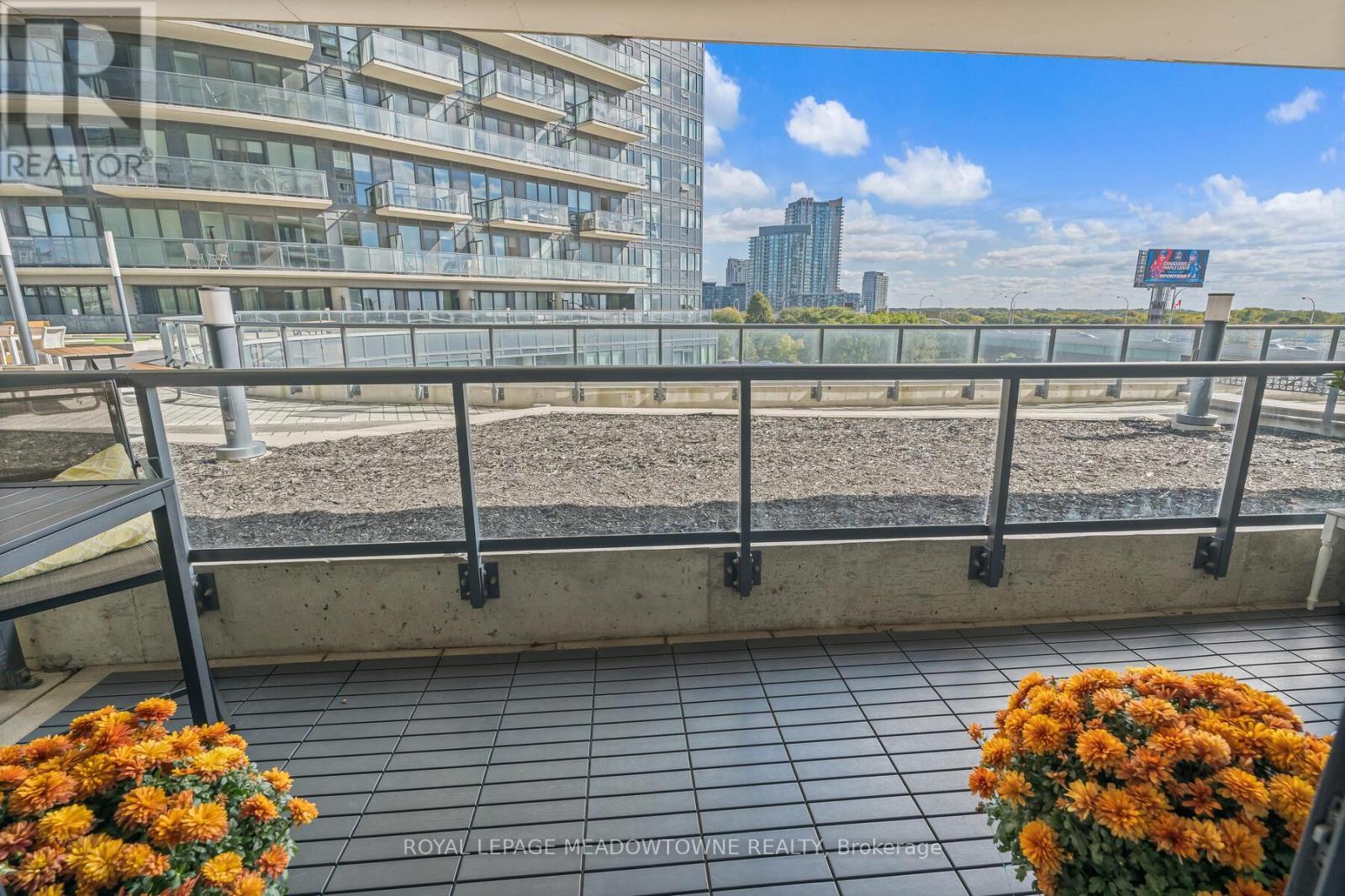 












510 - 51 EAST LIBERTY STREET

,
Toronto,




Ontario
M6K3P8

