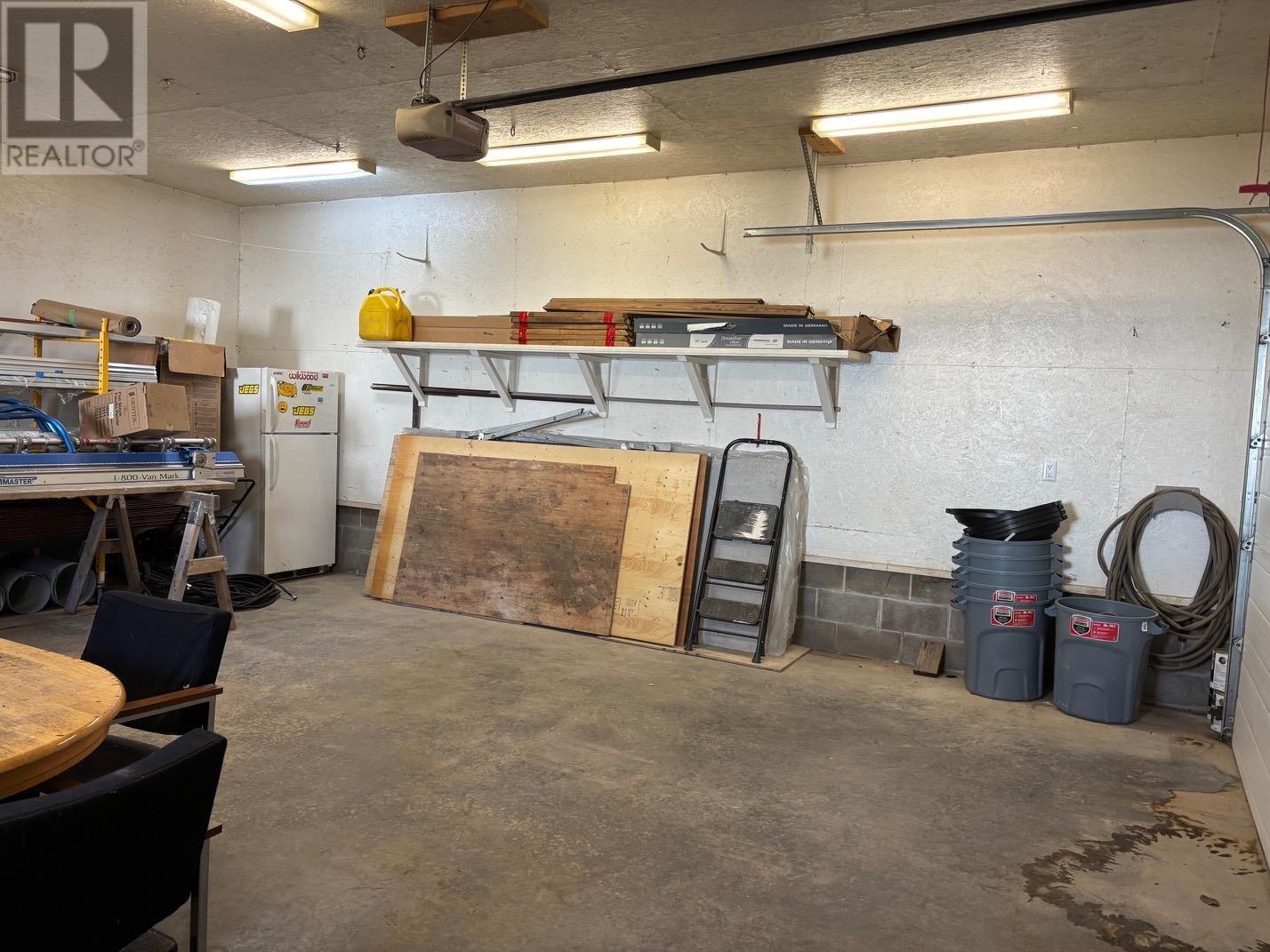 












57 Roman AVE

,
Elliot Lake,




Ontario
P5A1R8

