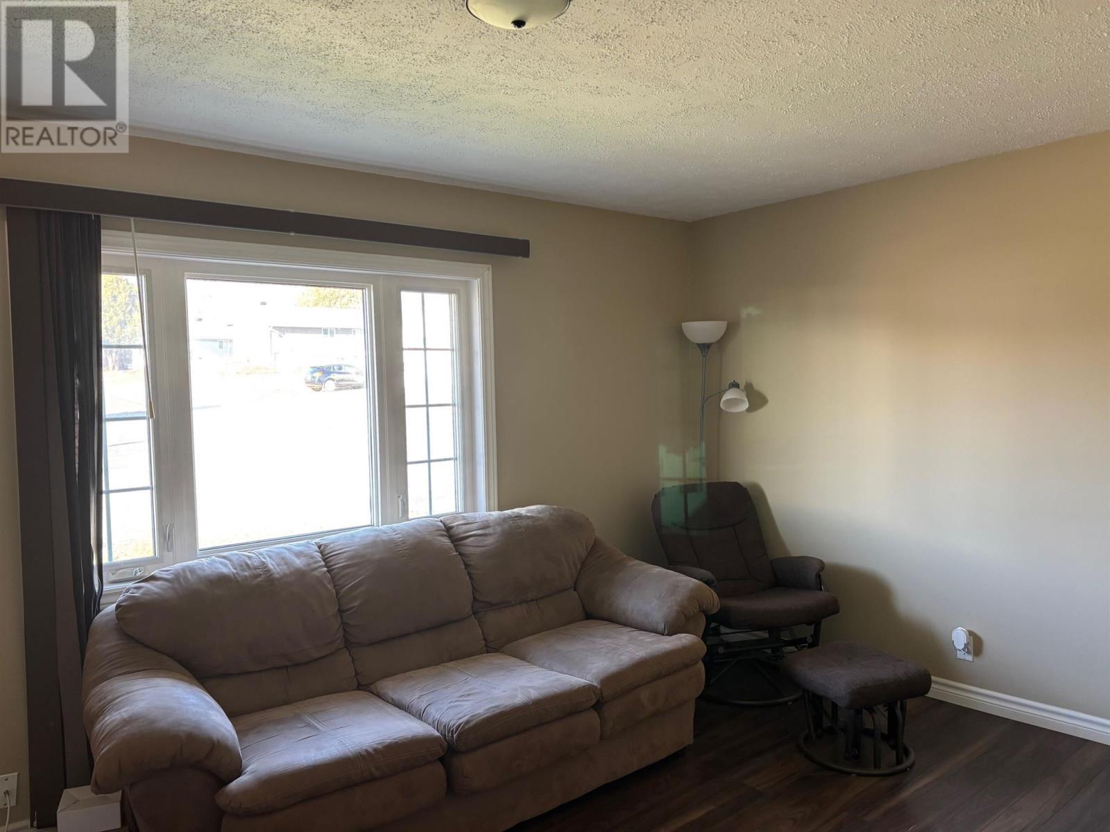 












57 Roman AVE

,
Elliot Lake,




Ontario
P5A1R8

