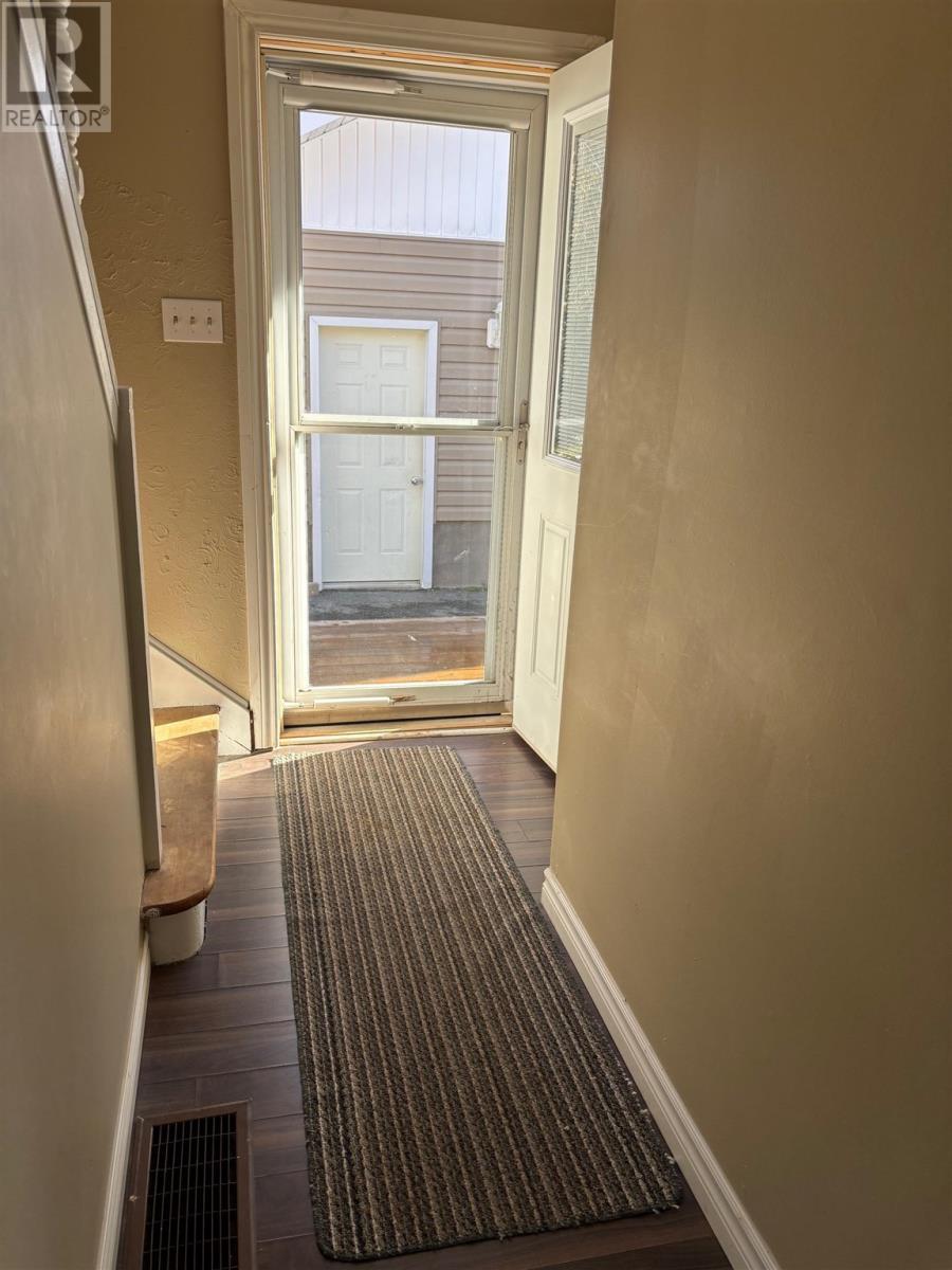 












57 Roman AVE

,
Elliot Lake,




Ontario
P5A1R8

