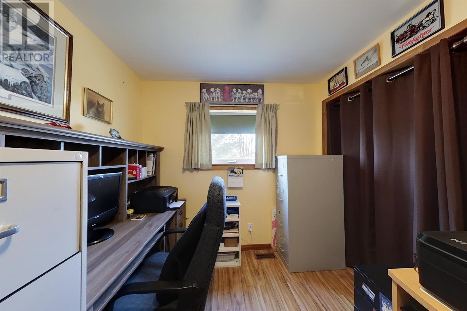 












11 John ST

,
Iron Bridge,




Ontario
P0R1H0

