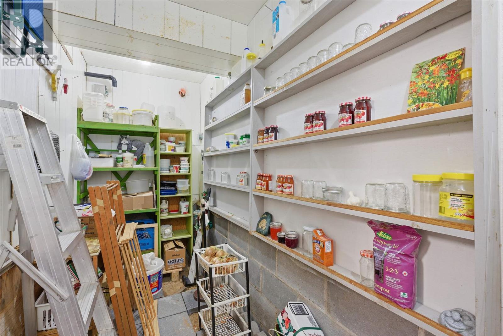 












11 John ST

,
Iron Bridge,




Ontario
P0R1H0

