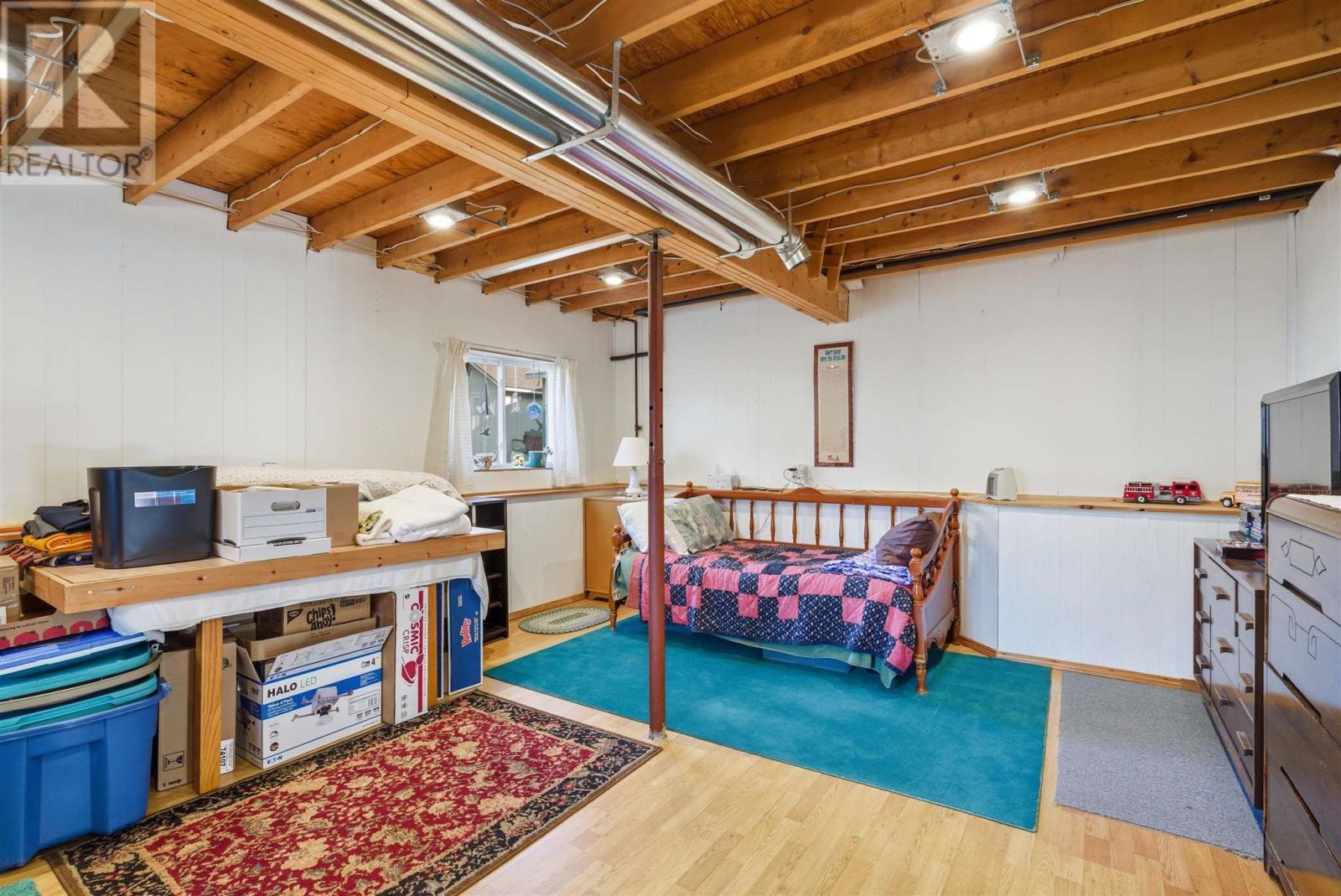 












11 John ST

,
Iron Bridge,




Ontario
P0R1H0

