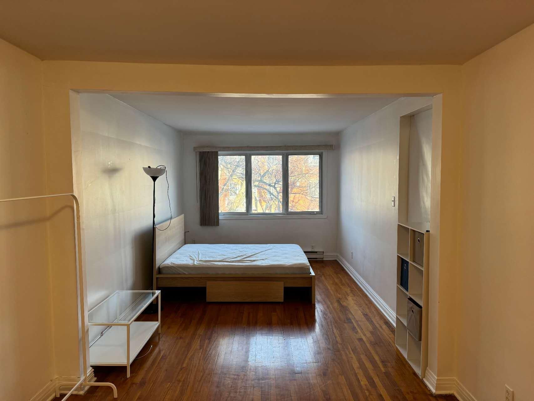 









6617

 - 6619


Rue Mazarin

,
Montréal (Le Sud-Ouest),




QC
H4E2X6

