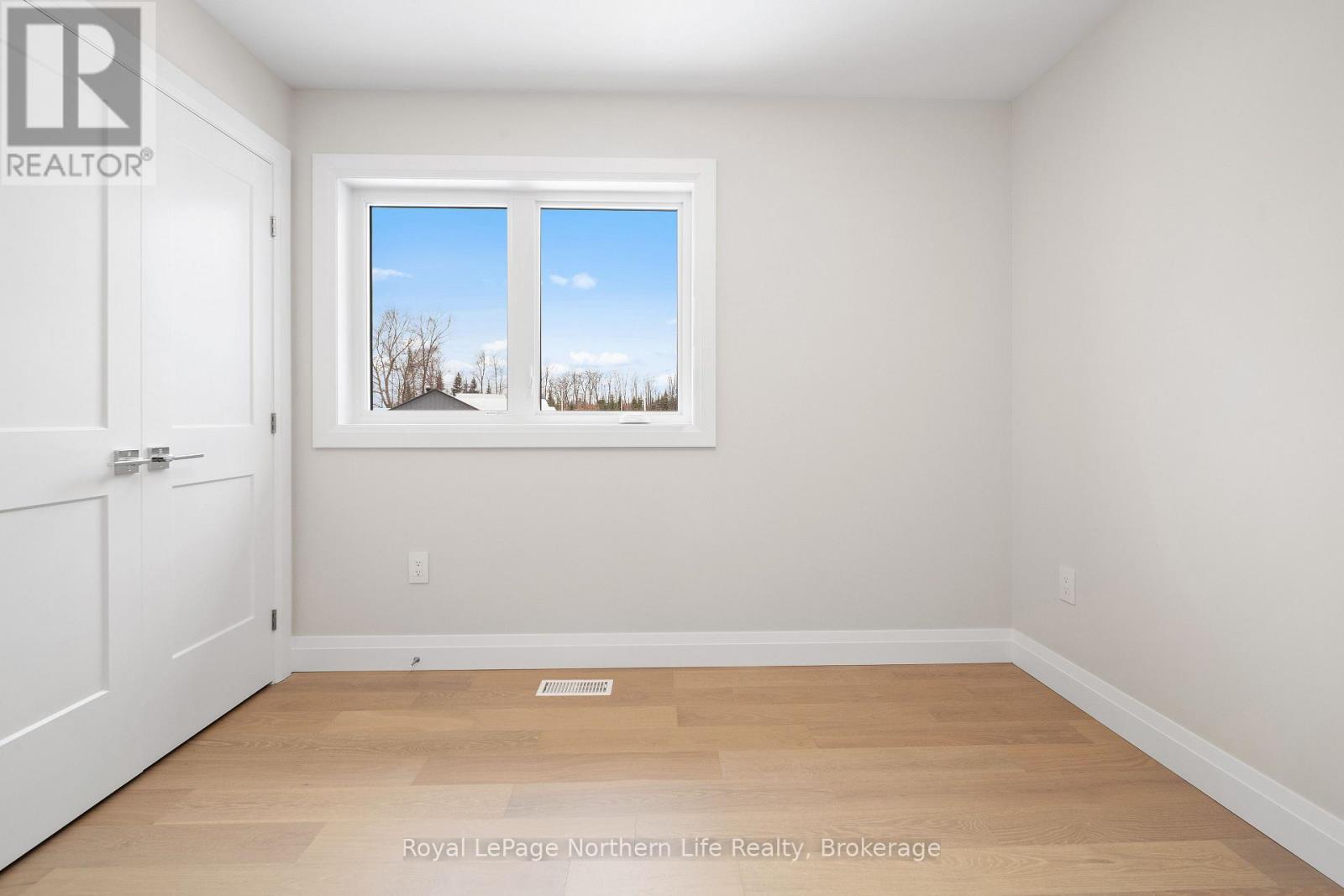 












134 ANDREW AVENUE

,
North Bay (Airport),




Ontario
P1B0G8

