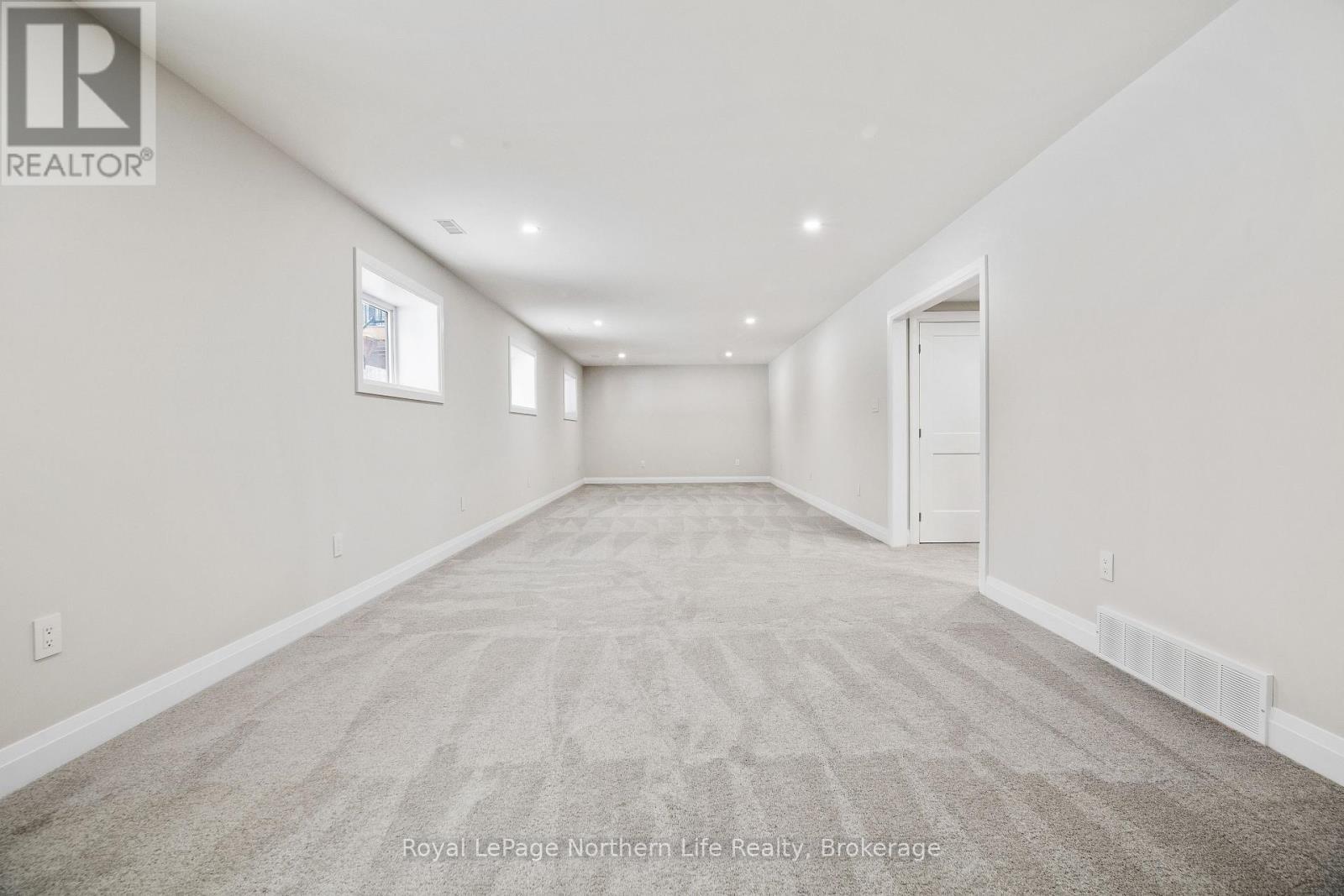 












134 ANDREW AVENUE

,
North Bay (Airport),




Ontario
P1B0G8

