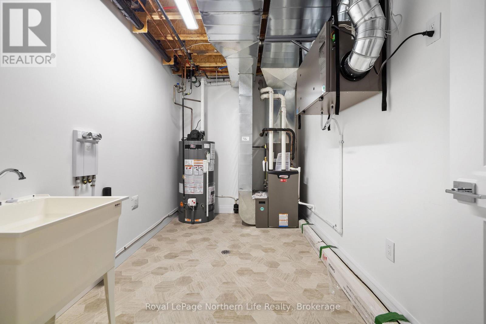 












134 ANDREW AVENUE

,
North Bay (Airport),




Ontario
P1B0G8

