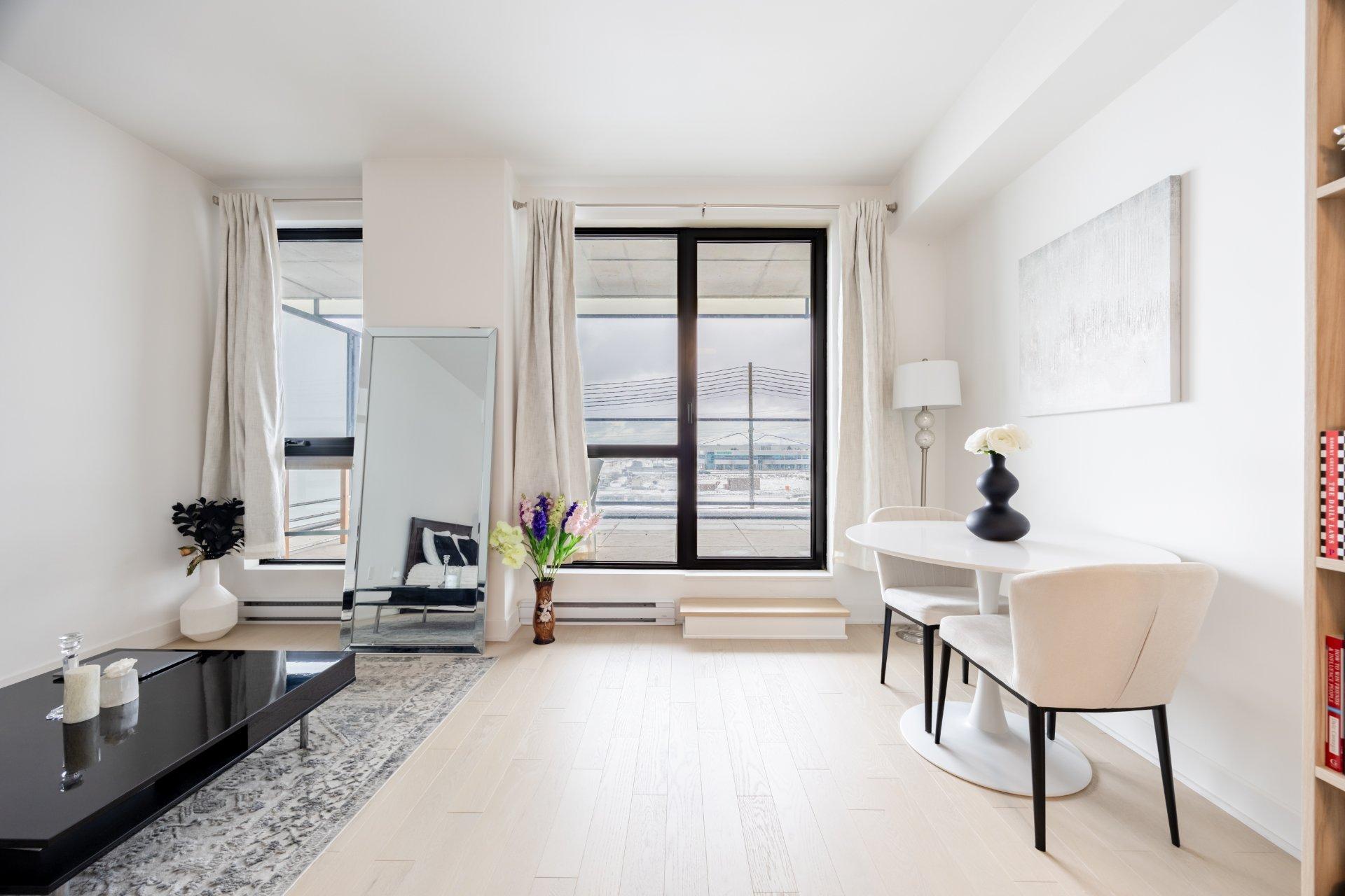 









505


Rue de l'Escale

, 321,
Brossard,




QC
J4Z0T3

