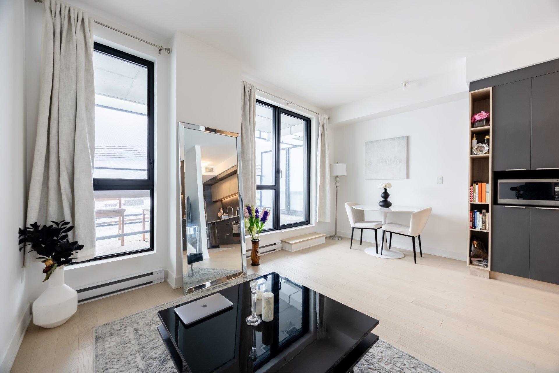 









505


Rue de l'Escale

, 321,
Brossard,




QC
J4Z0T3

