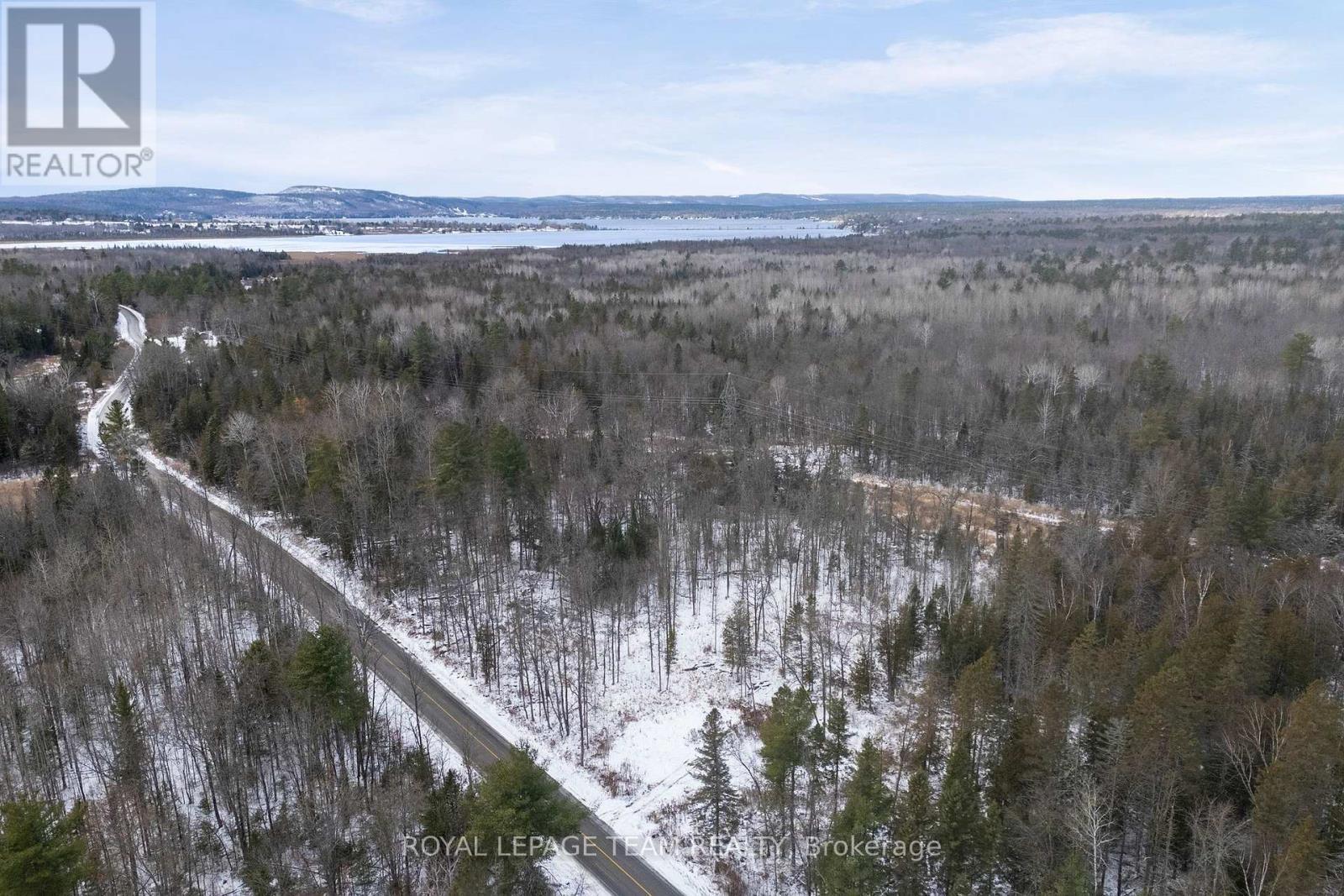 












00 BARRYVALE ROAD

,
Greater Madawaska,







Ontario
K0J1H0

