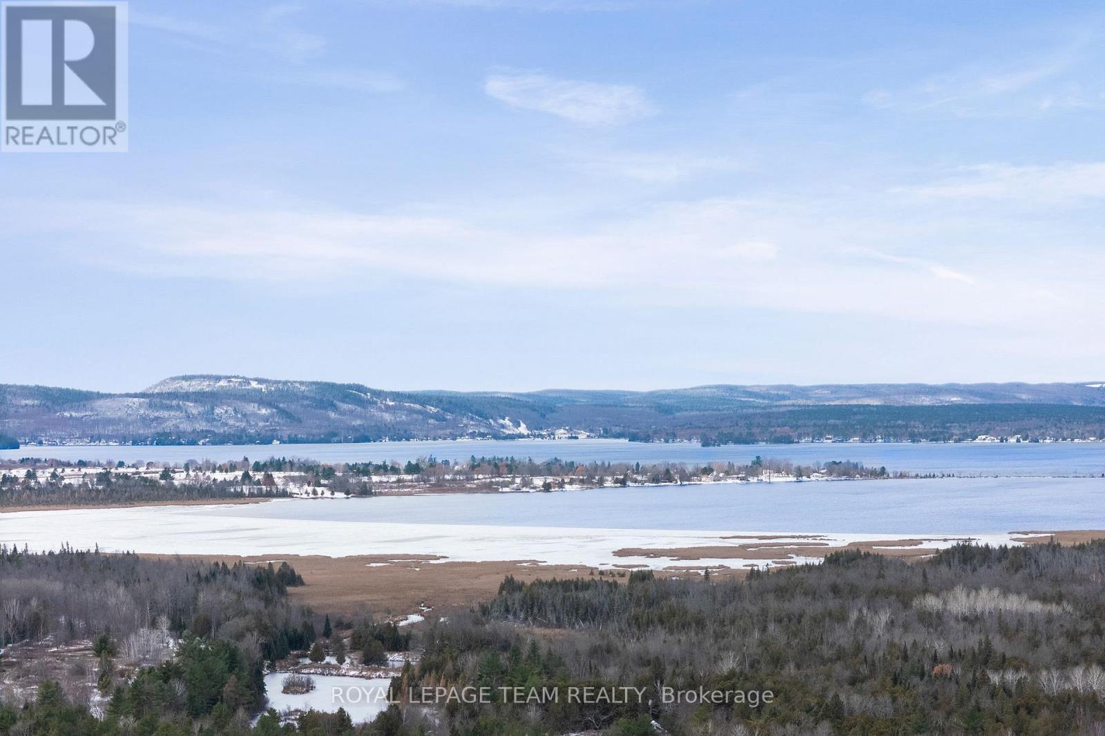 












00 BARRYVALE ROAD

,
Greater Madawaska,







Ontario
K0J1H0

