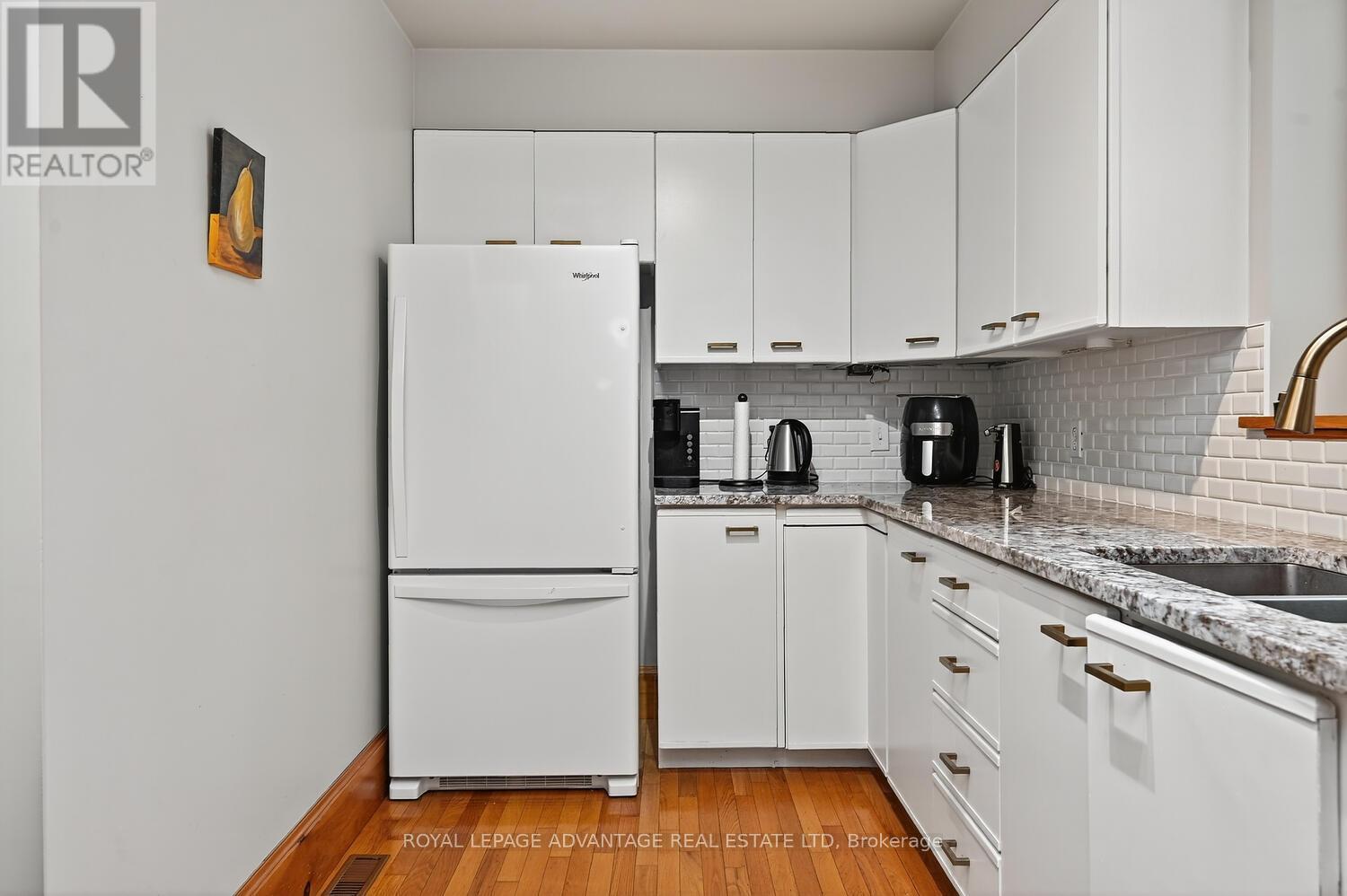 












75 POONAMALIE ROAD

,
Rideau Lakes,




Ontario
K7A5B8

