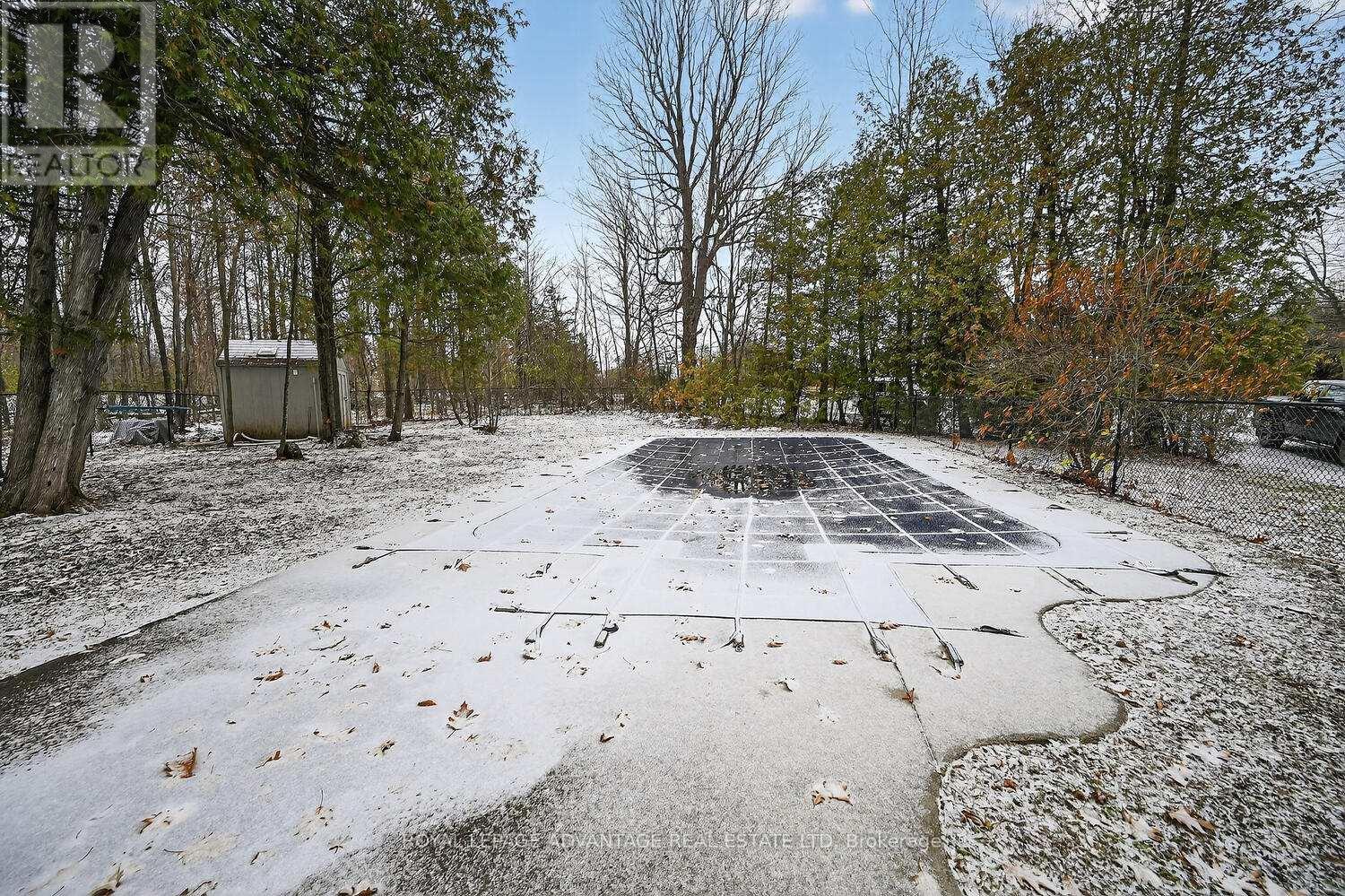 












75 POONAMALIE ROAD

,
Rideau Lakes,




Ontario
K7A5B8

