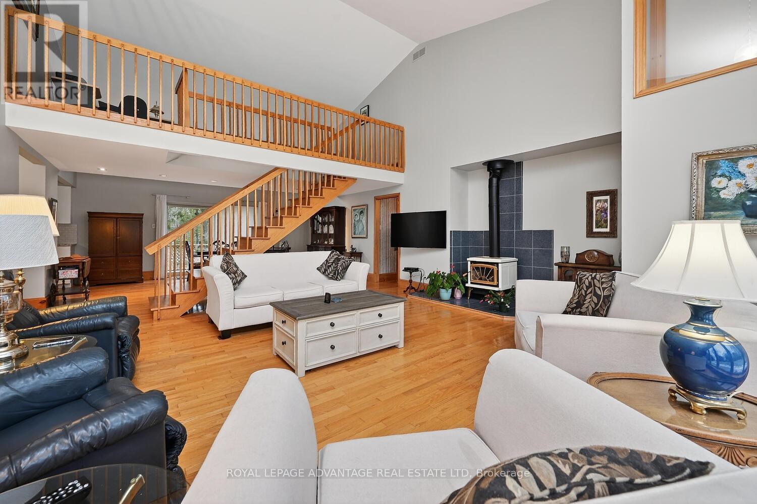 












75 POONAMALIE ROAD

,
Rideau Lakes,




Ontario
K7A5B8

